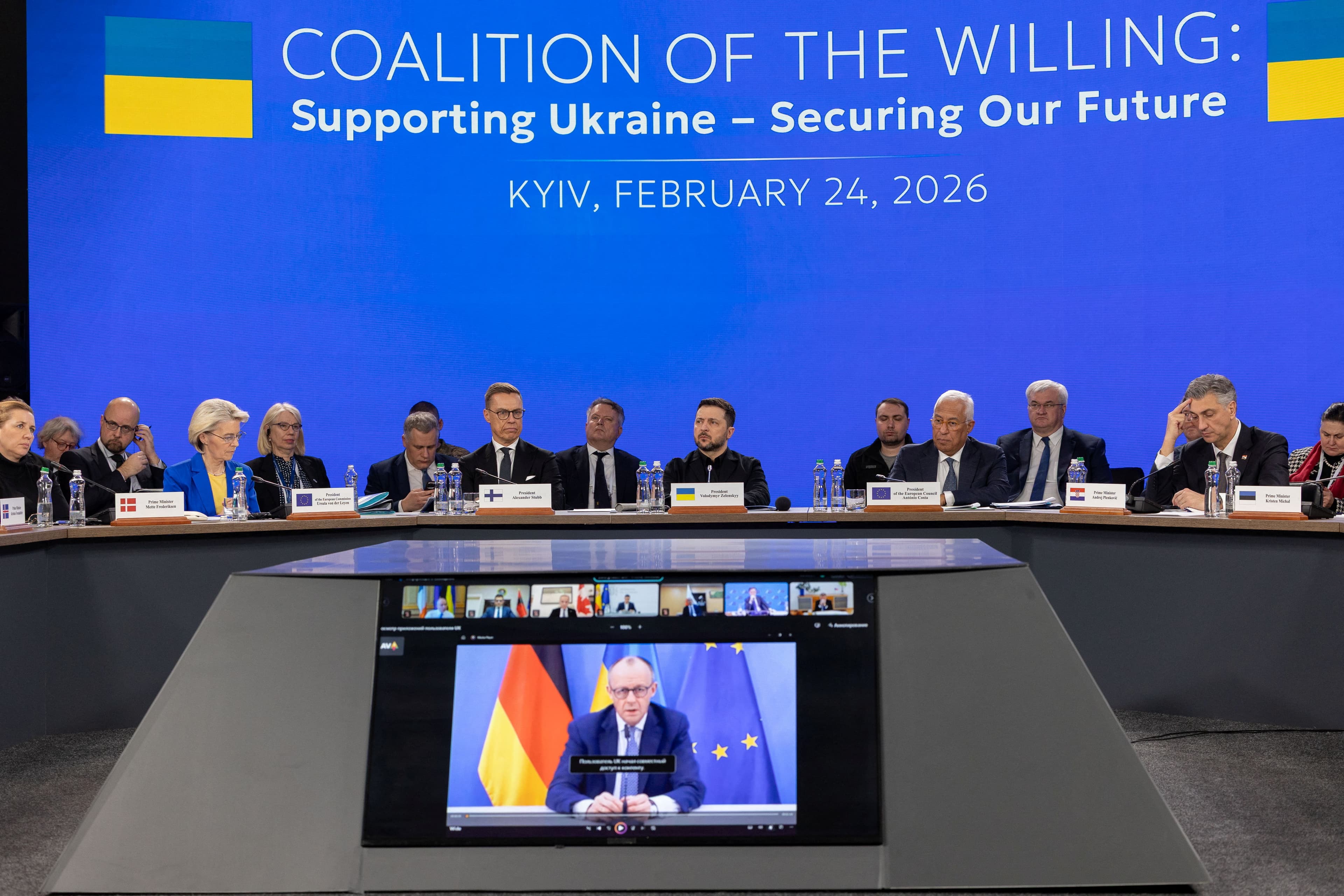 Allies to muster more air defence aid for Ukraine as battlefield momentum shifts