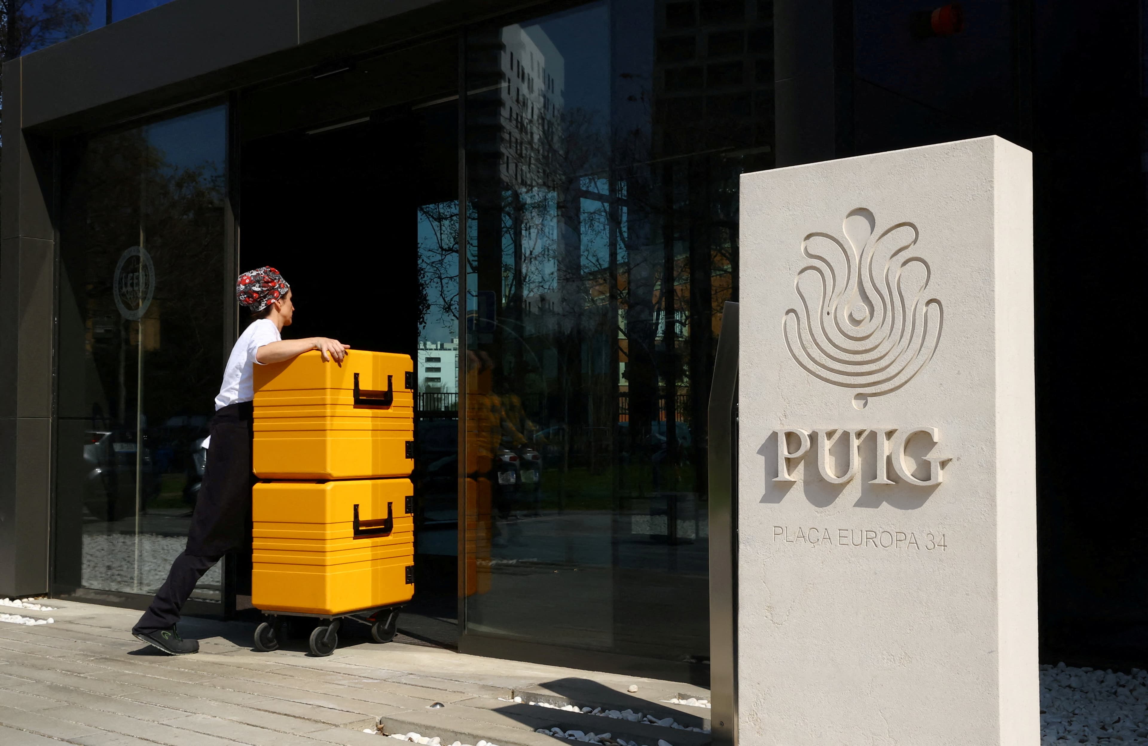 Puig sales growth slows despite stable revenue