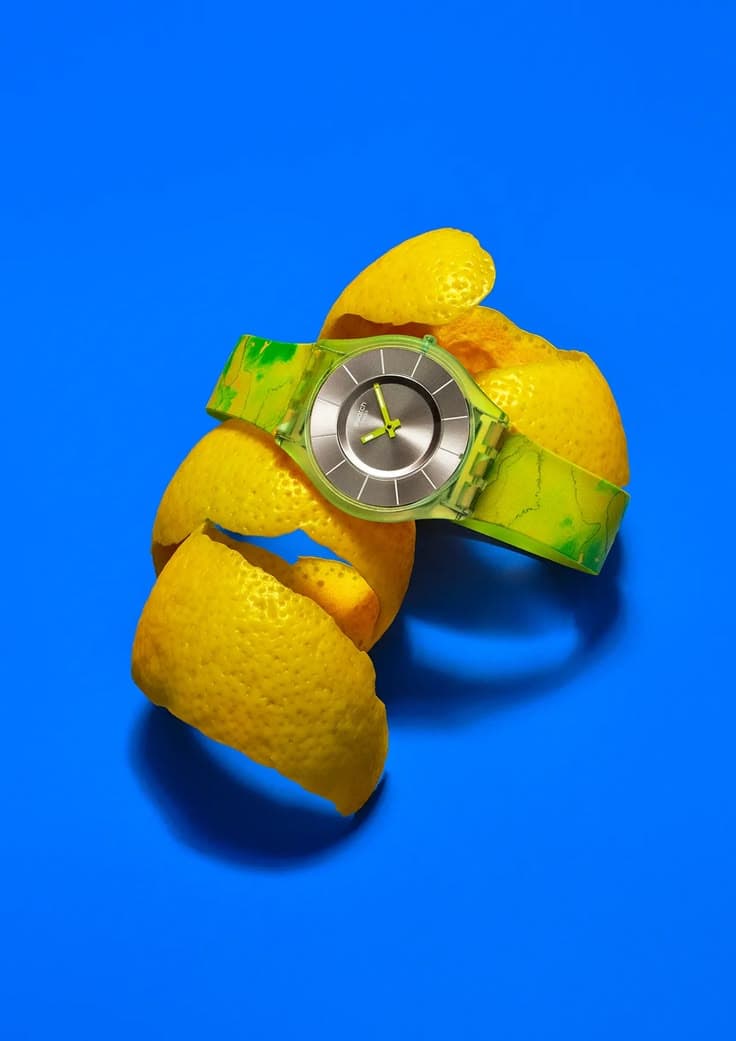 The minimalist, ultra-thin timepiece collection now anchors fresh color ways and plants of paradise patterns .