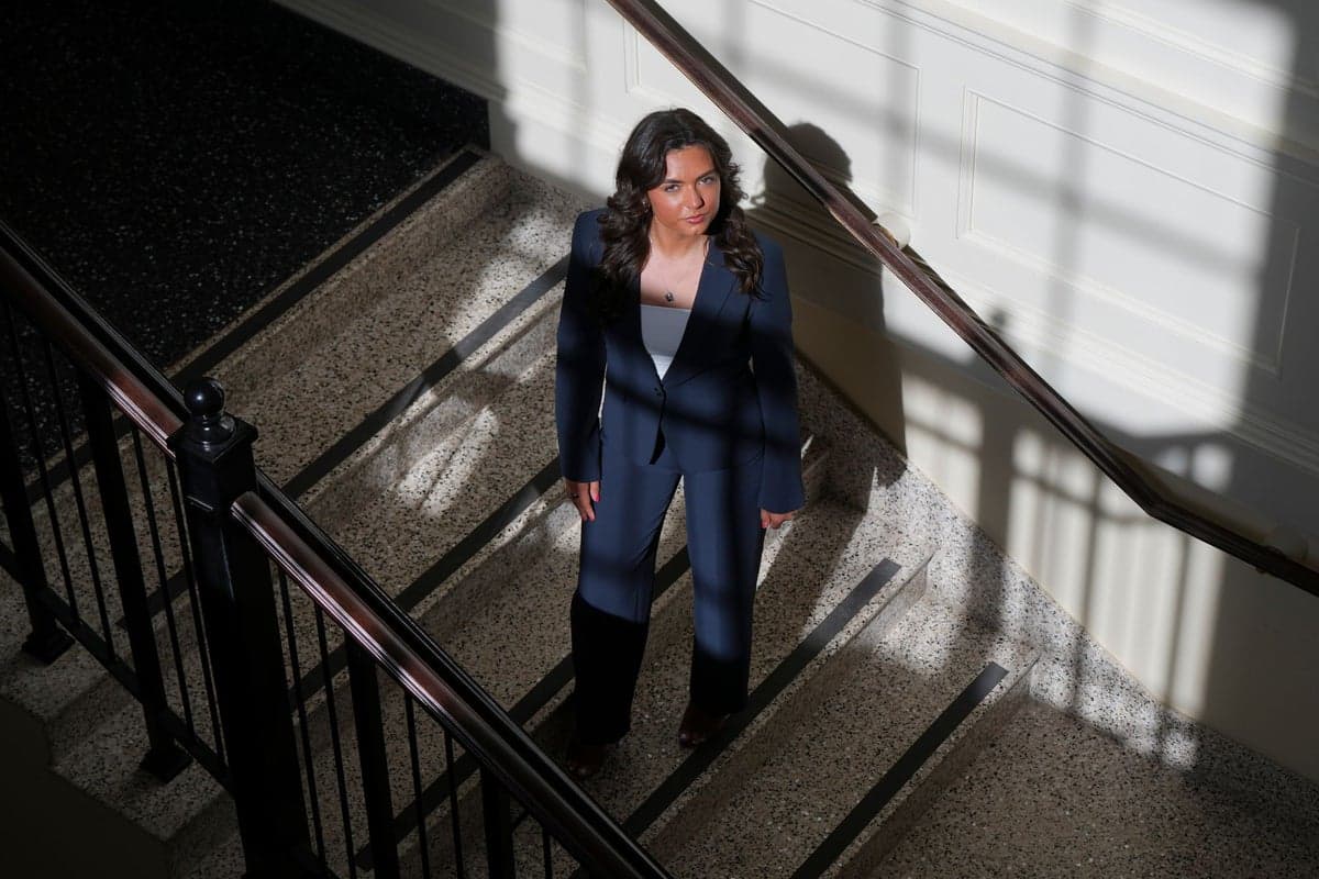 College students are changing majors in search of ‘AI-proof’ degrees but no one knows what they are