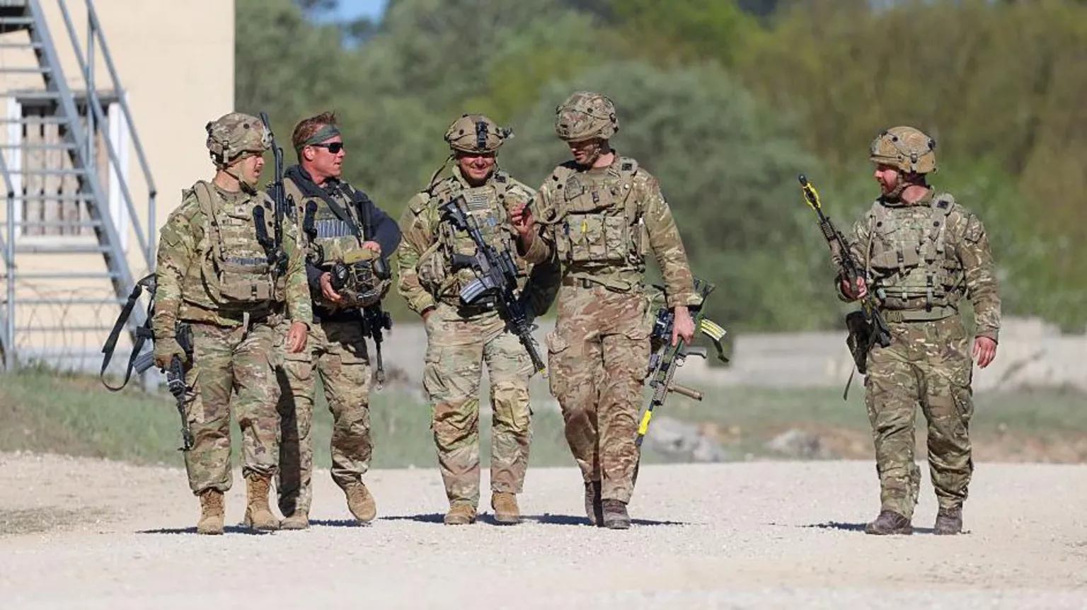 US to Cut 5,000 Troops from Germany Following Trump-Merz Dispute