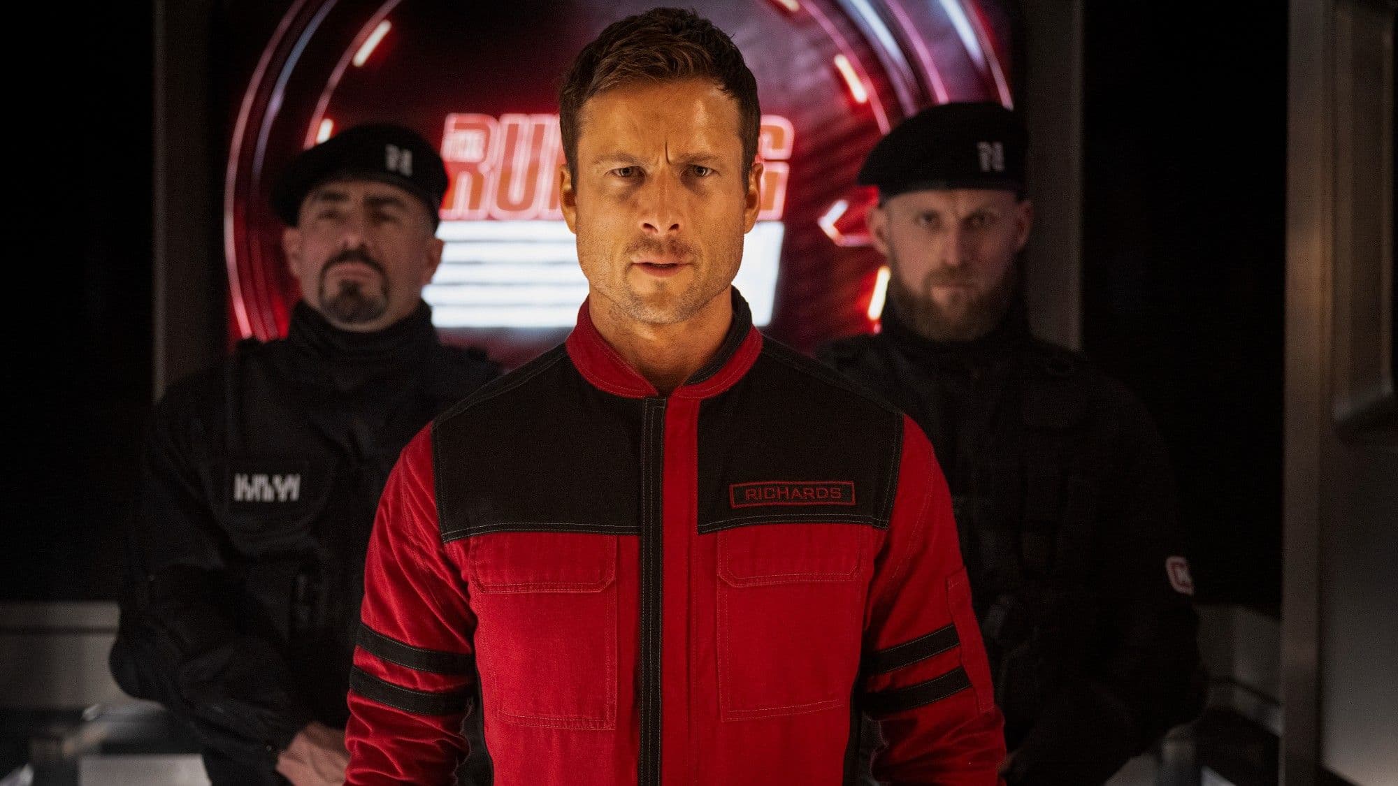 Glen Powell responds to viral influencer commentary on his Hollywood appeal