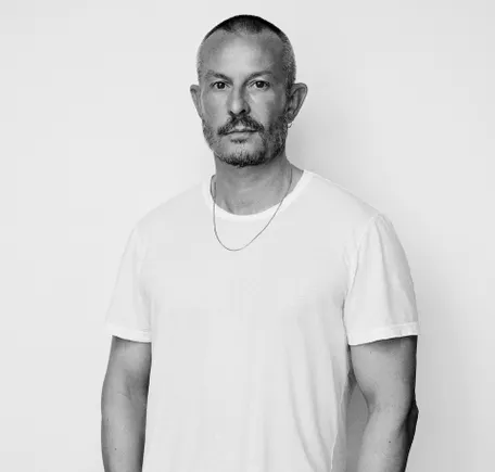 Kate Spade taps Jonathan Saunders as executive creative director