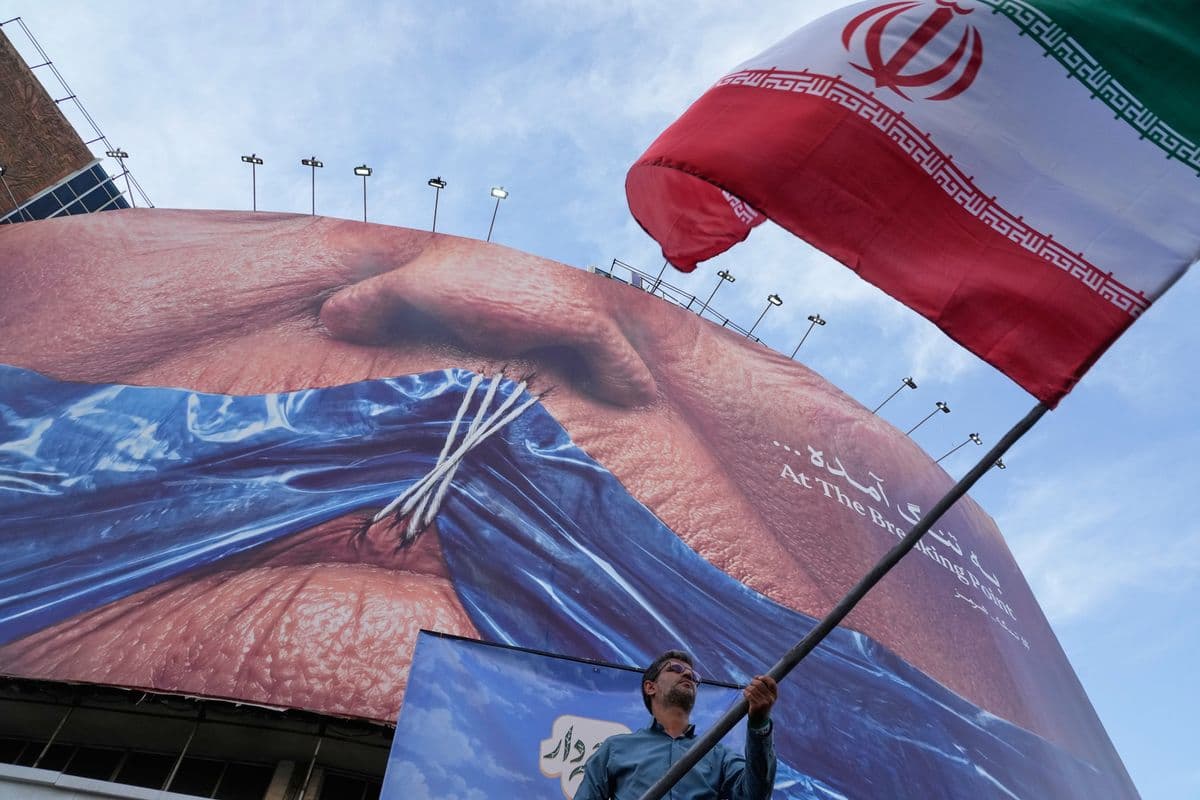 Iran's Control of Strait of Hormuz Disrupts Global Economy and Shipping