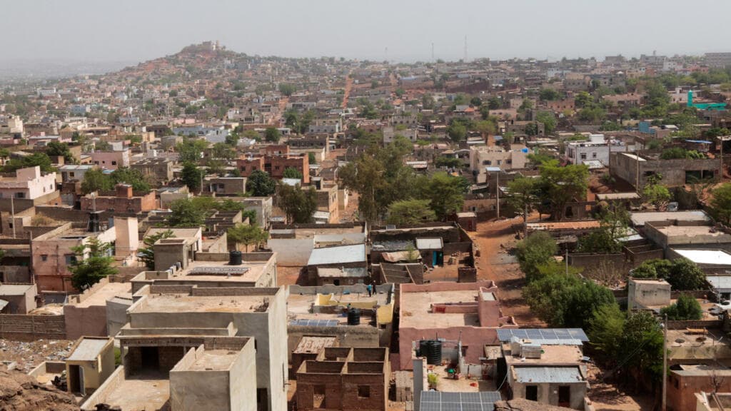 Mali Tuareg rebels demand Russian withdrawal and pledge to topple junta