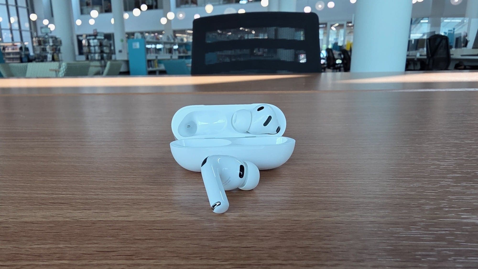 Apple AirPods With Built-In Cameras Could Arrive in Weeks