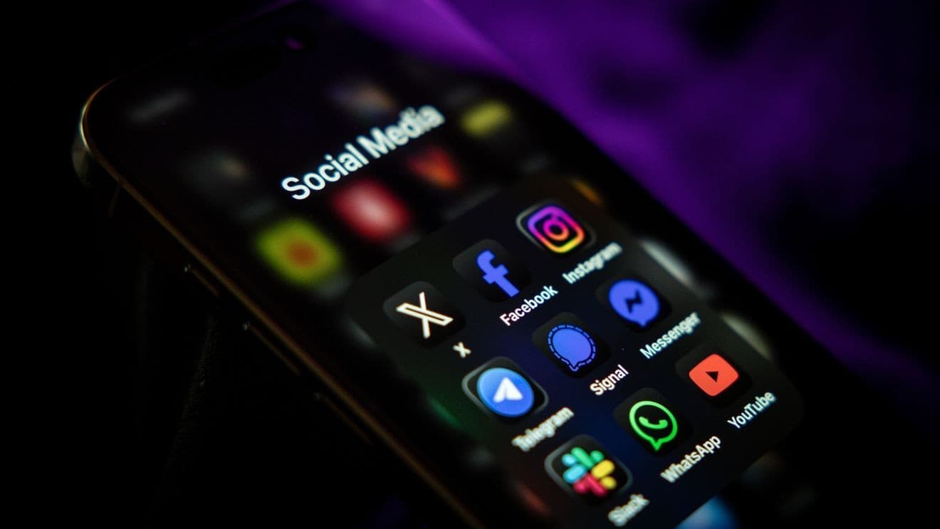 Is Social Media Facing a 'Big Tobacco' Moment?