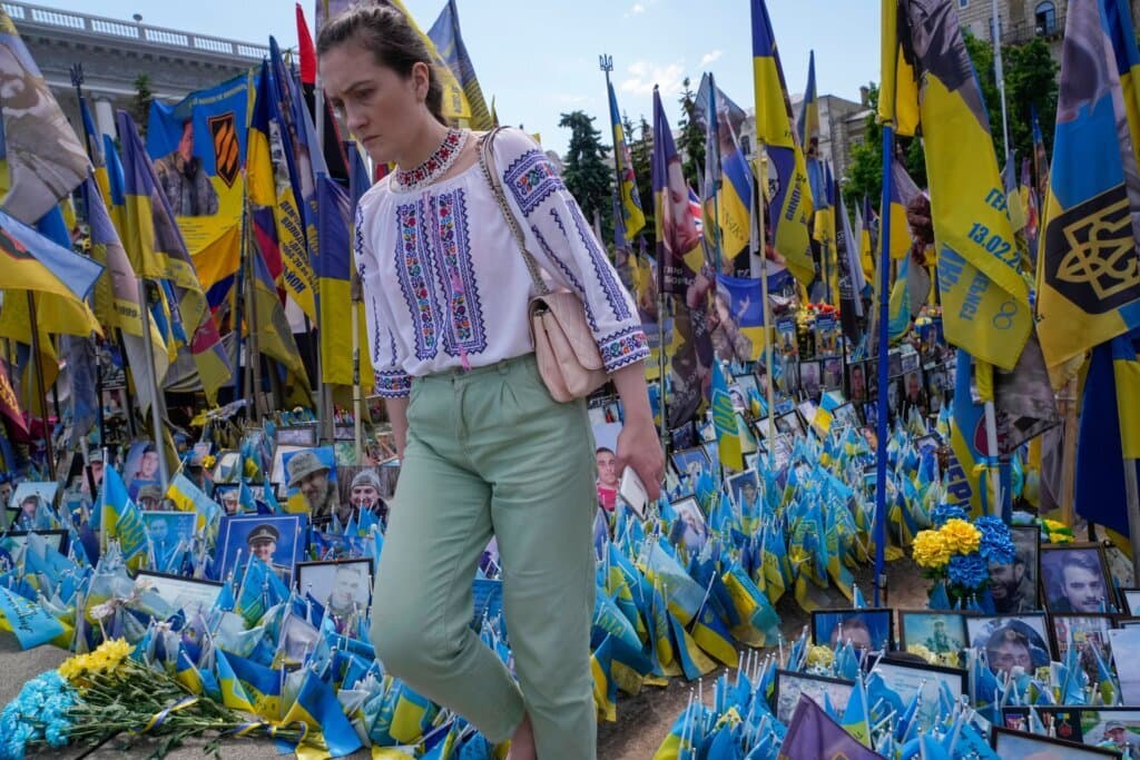 Ukrainian protesters in Kyiv urge veto of a bill families fear could declare missing soldiers dead