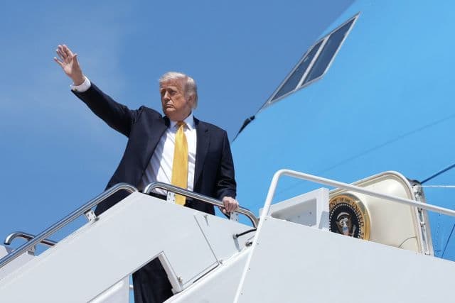 Trump Downplays Iran Policy Differences Ahead of High-Stakes China Summit