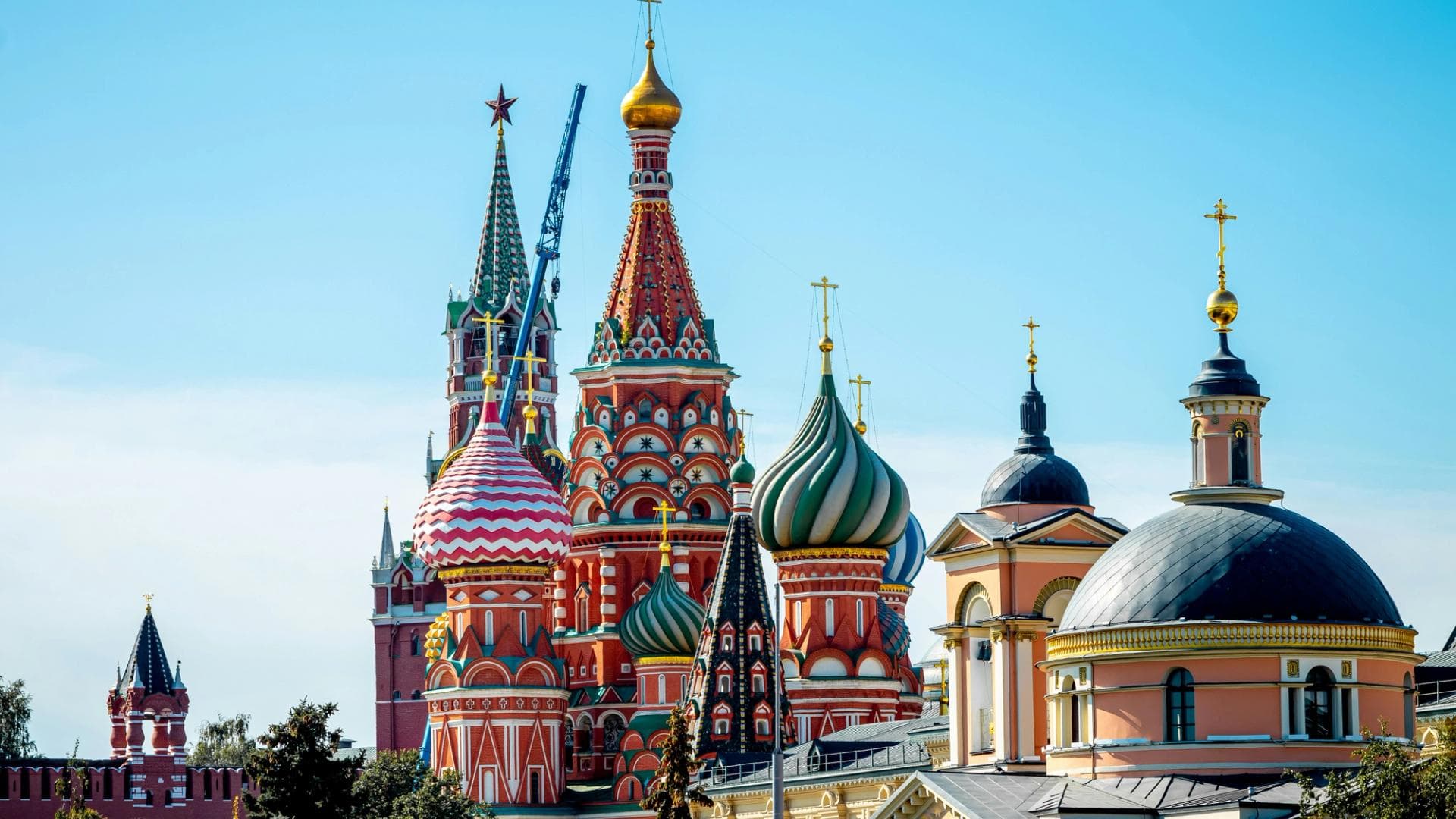 Russia restricts retail crypto trading to Bitcoin, Ether and USDT